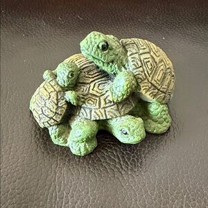 Collectible Miniature 3 Green Turtle Figurine of Family Stacked on Each Other